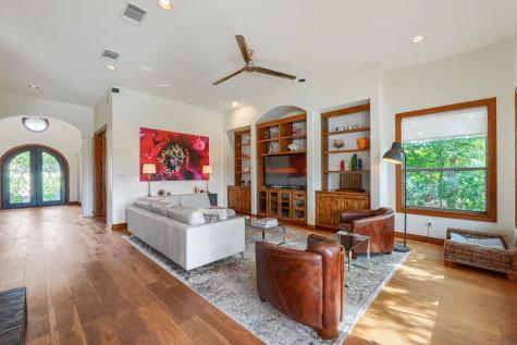 701 Hurst Creek Road Lakeway TX 78734