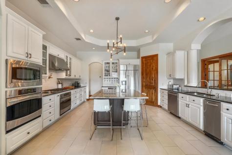 701 Hurst Creek Road Lakeway TX 78734