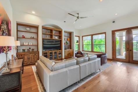 701 Hurst Creek Road Lakeway TX 78734