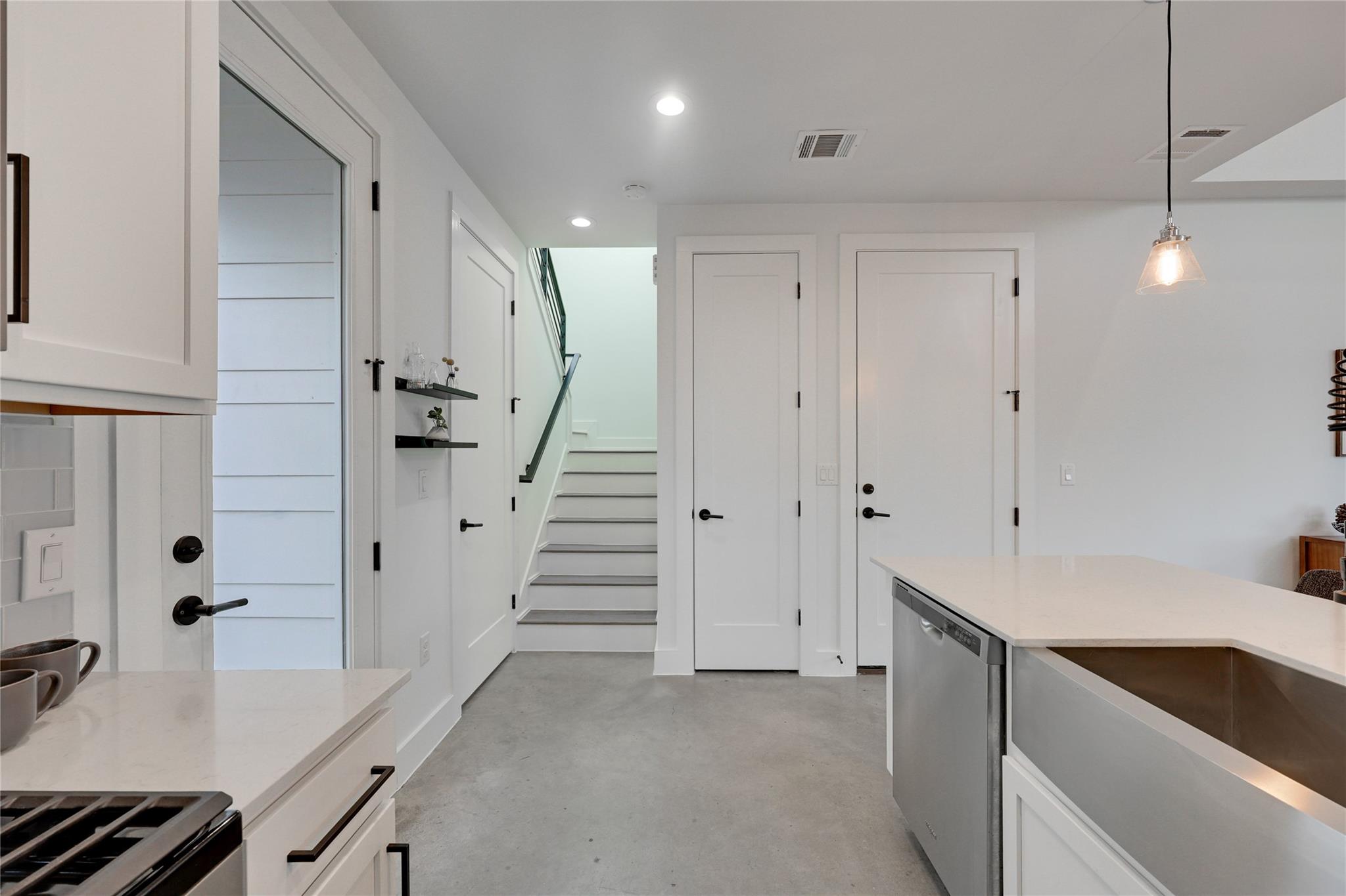 1208 Walnut Avenue Austin TX 78702