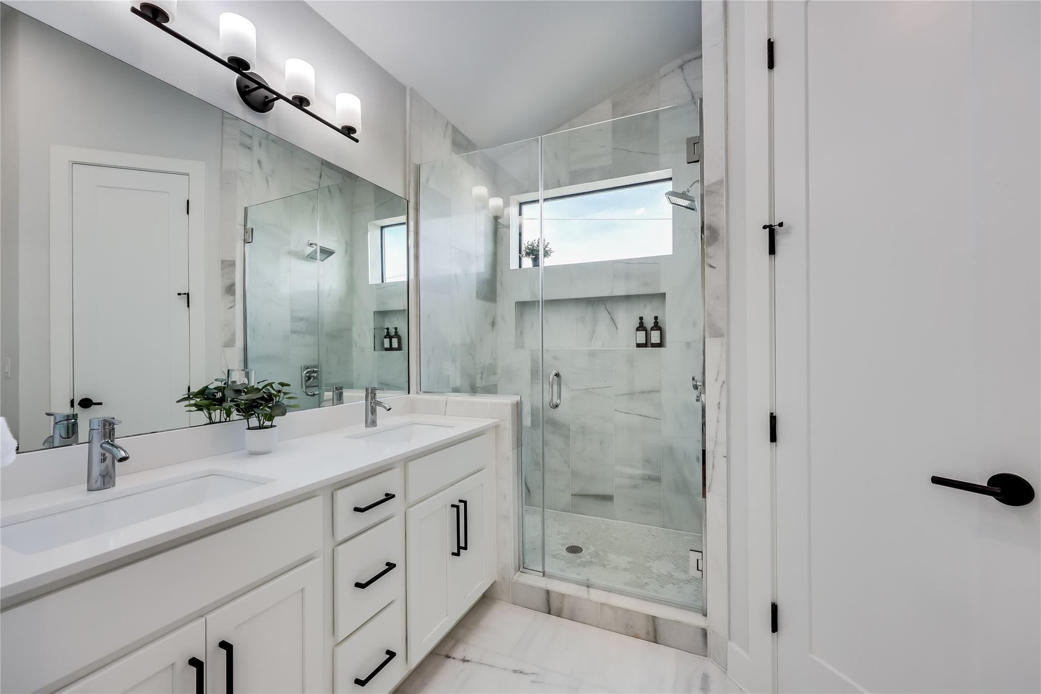 1208 Walnut Avenue Austin TX 78702
