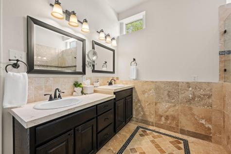 508 S Lariat Circle Dripping Springs TX 78620