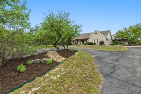 508 S Lariat Circle Dripping Springs TX 78620