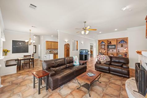 508 S Lariat Circle Dripping Springs TX 78620