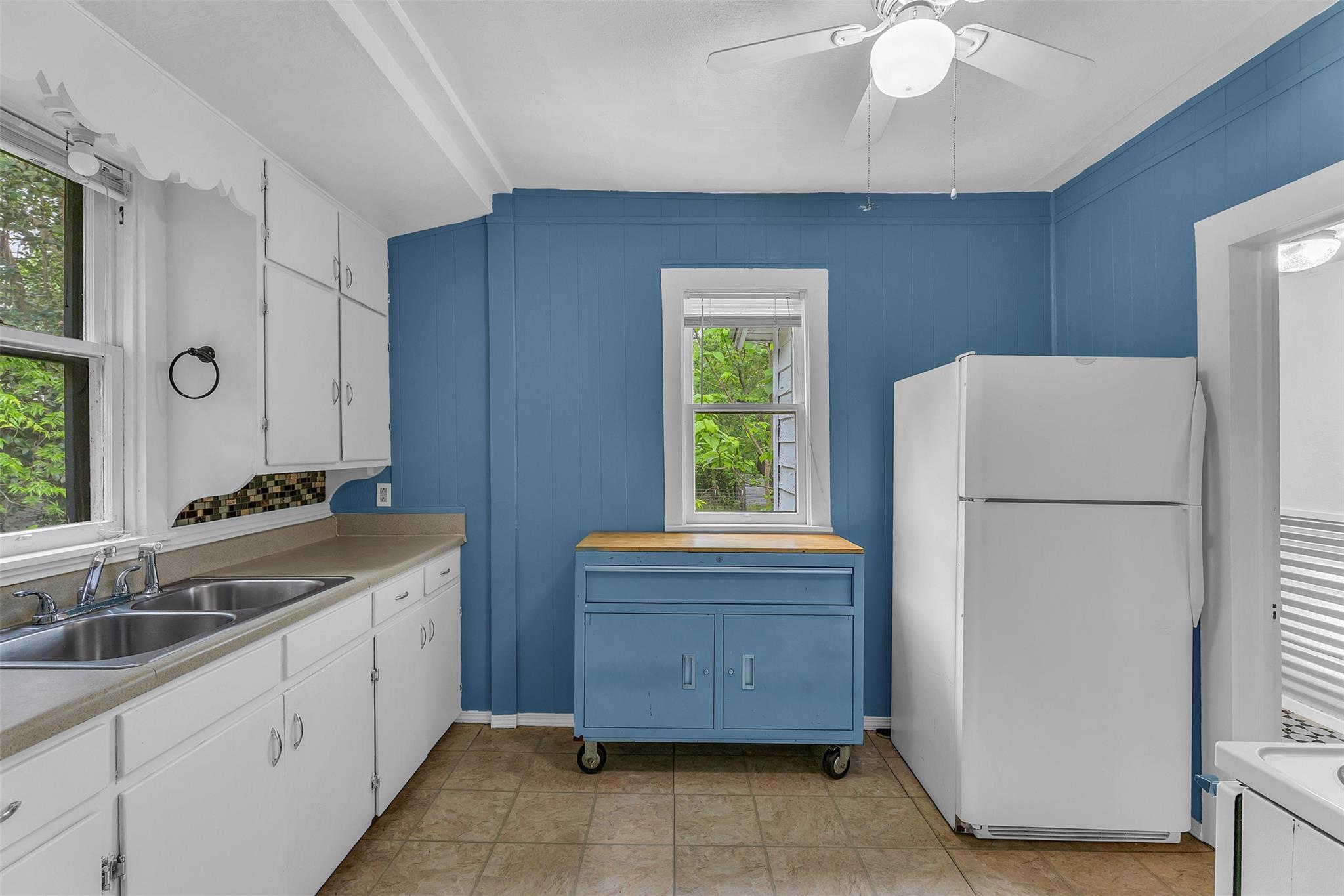 1002 Washburn Street Taylor TX 76574