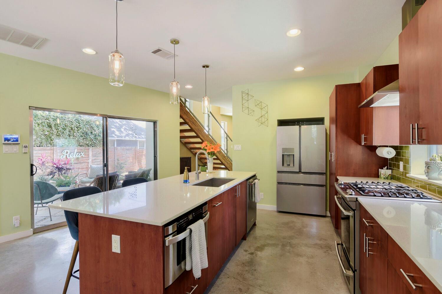 2112 Haskell Street Austin TX 78702