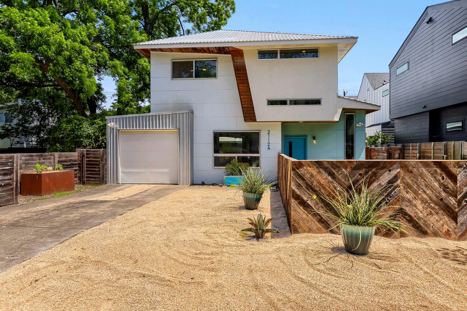 2112 Haskell Street Austin TX 78702