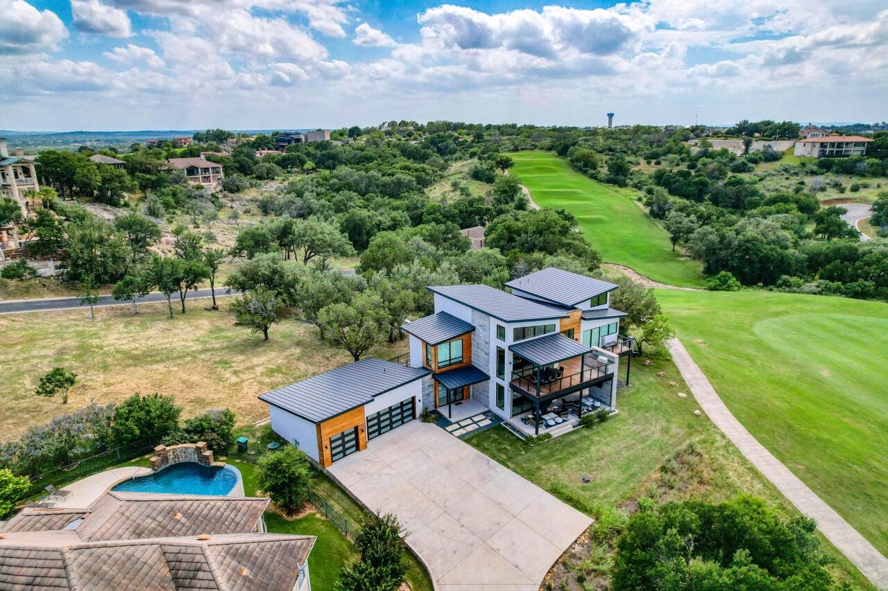 207 Kites Court Horseshoe Bay TX 78657