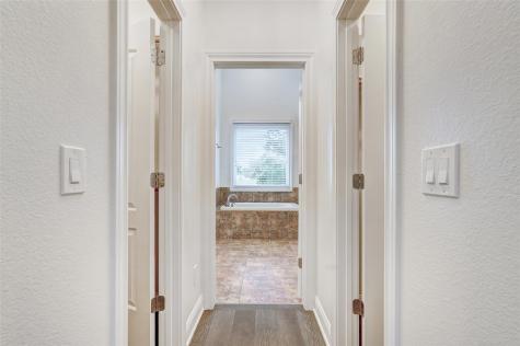 101 Mallet Court Austin TX 78737