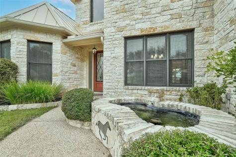 101 Mallet Court Austin TX 78737