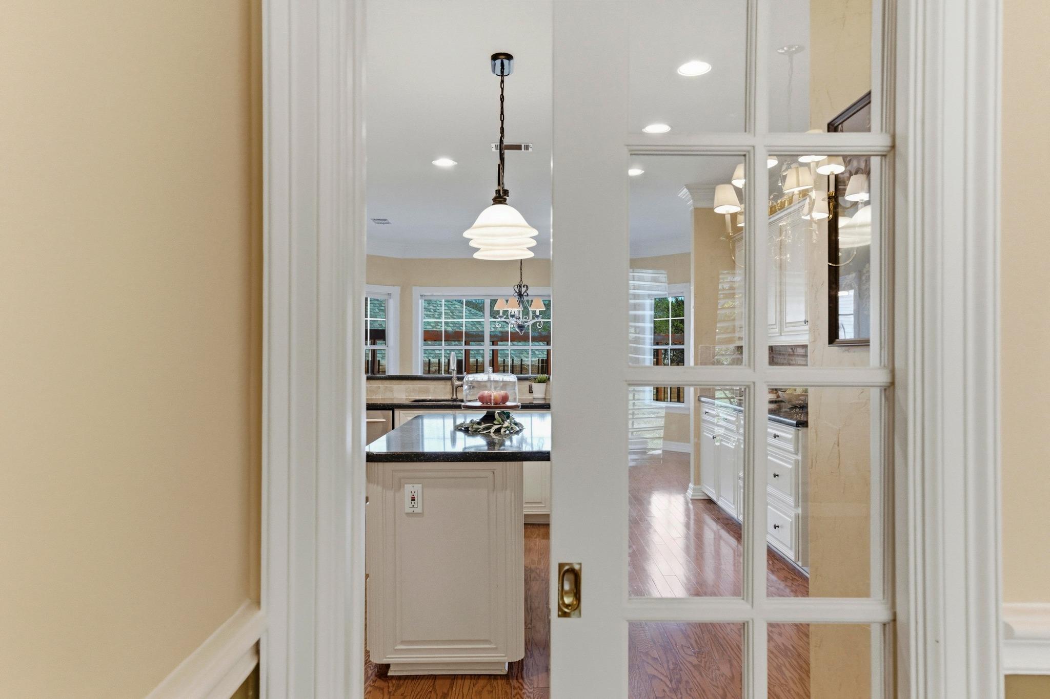 10609 Skyflower Drive Austin TX 78759