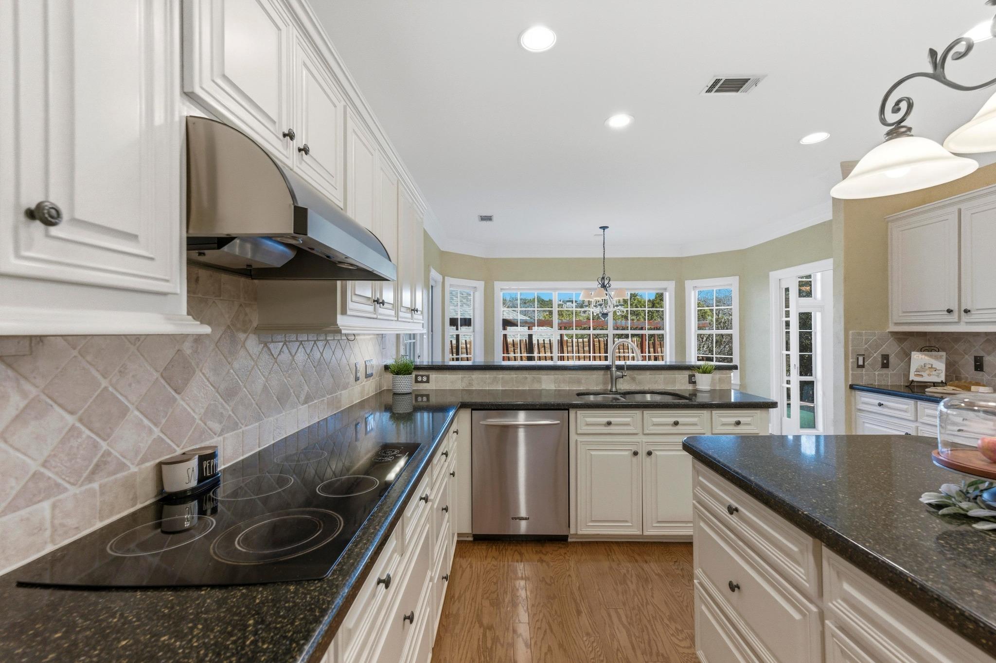 10609 Skyflower Drive Austin TX 78759