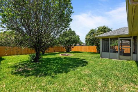 113 Hanstrom Drive Hutto TX 78634