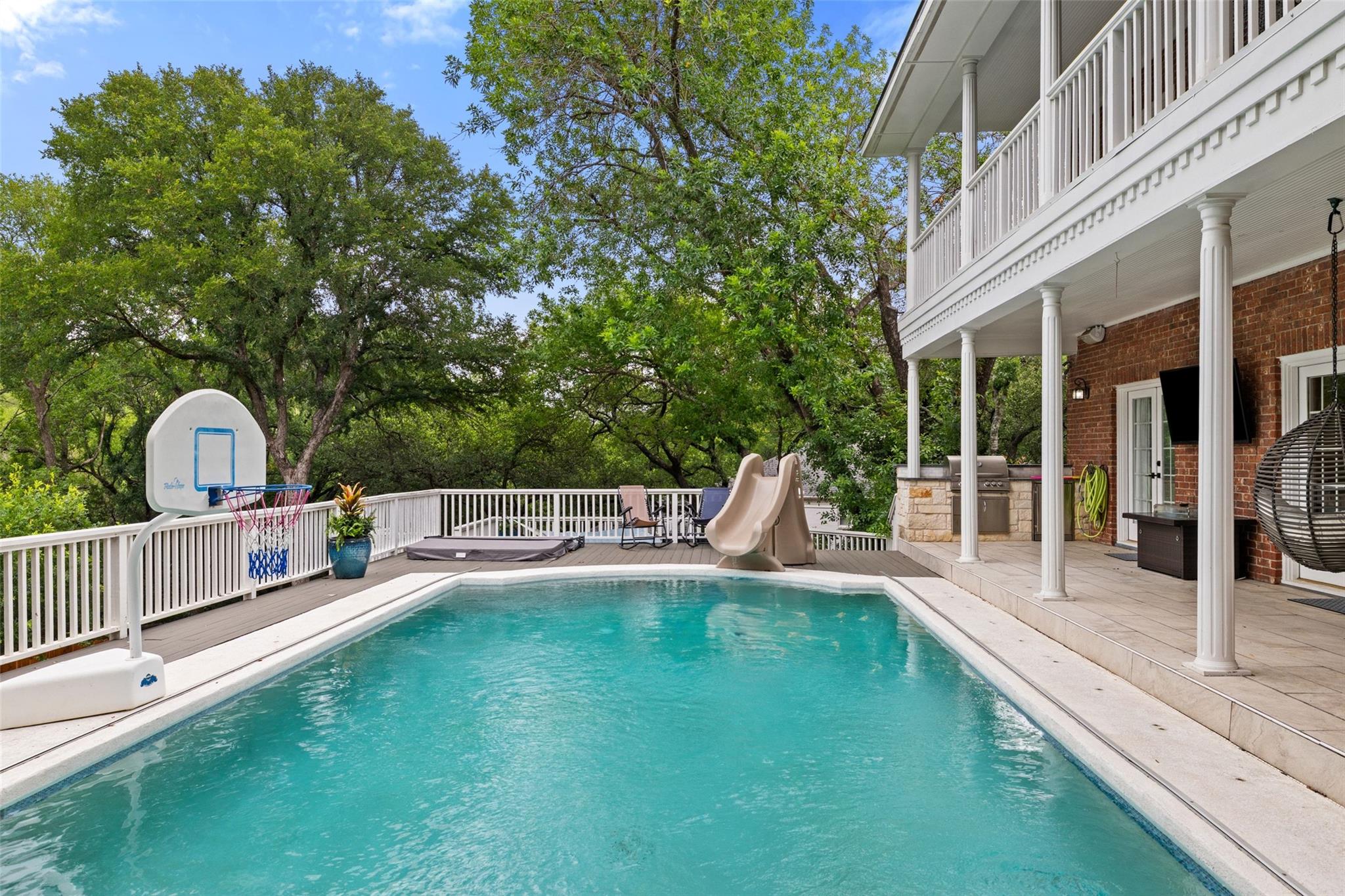2922 Thousand Oaks Drive Austin TX 78746