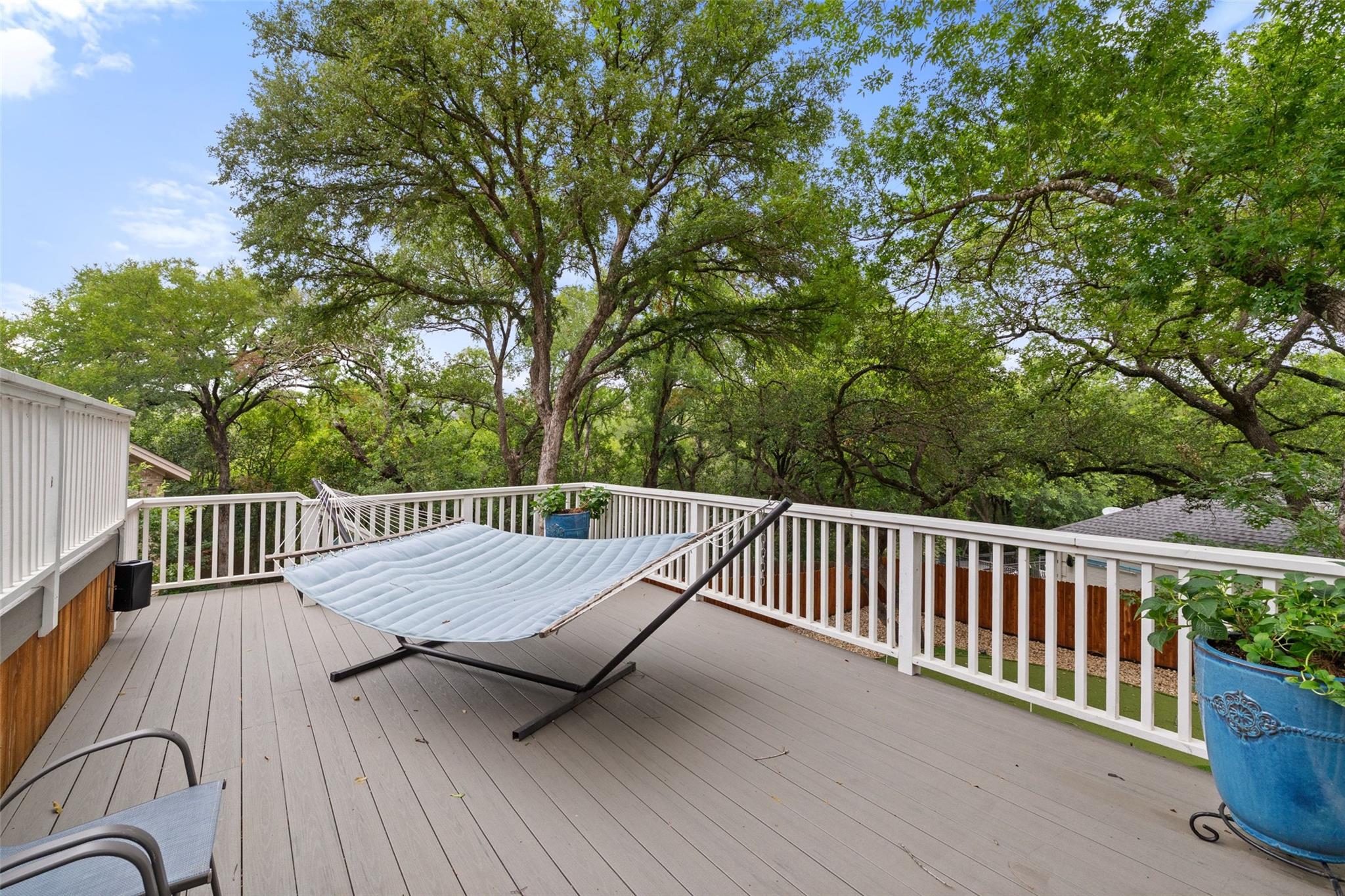 2922 Thousand Oaks Drive Austin TX 78746