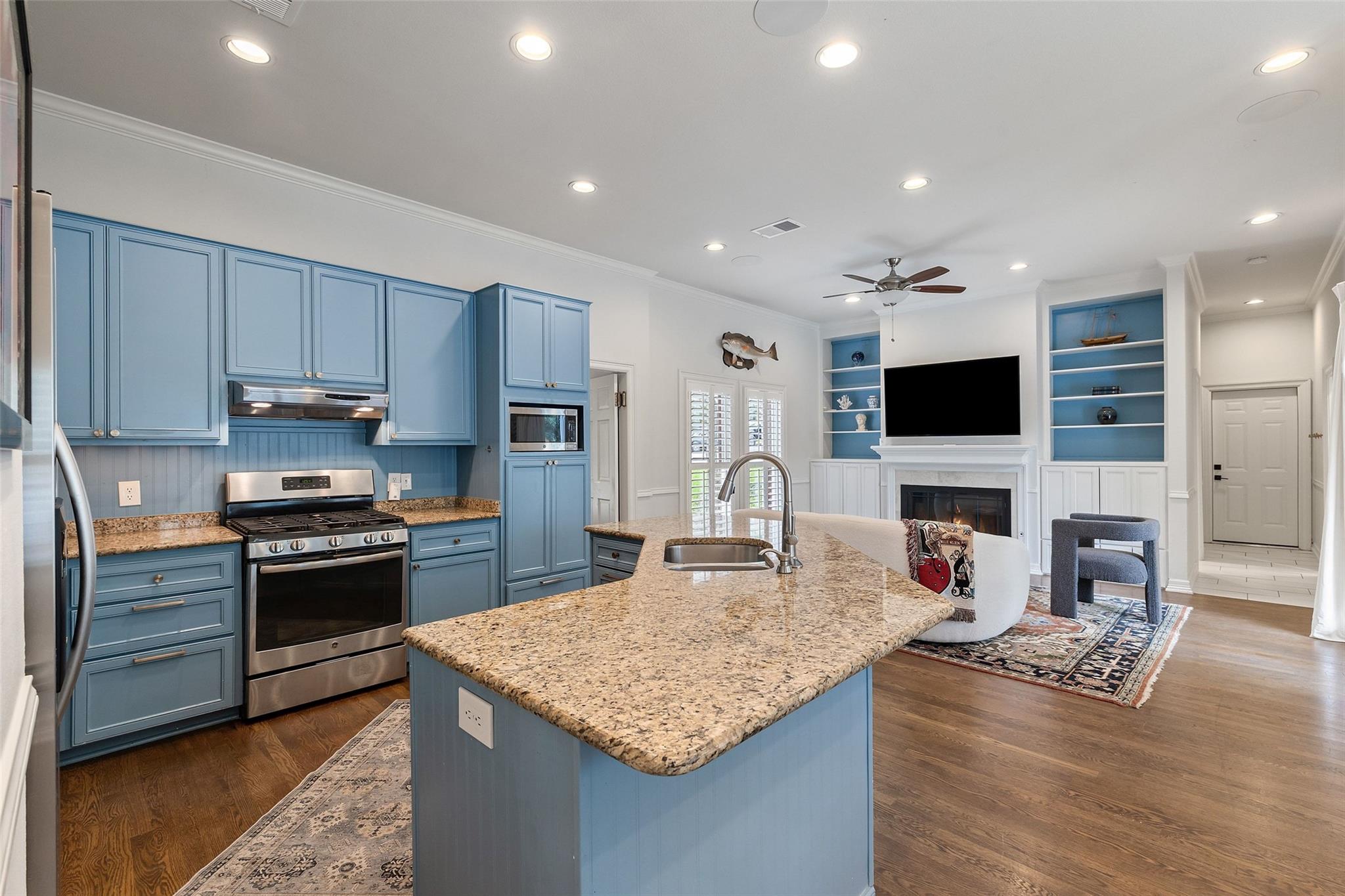 2922 Thousand Oaks Drive Austin TX 78746
