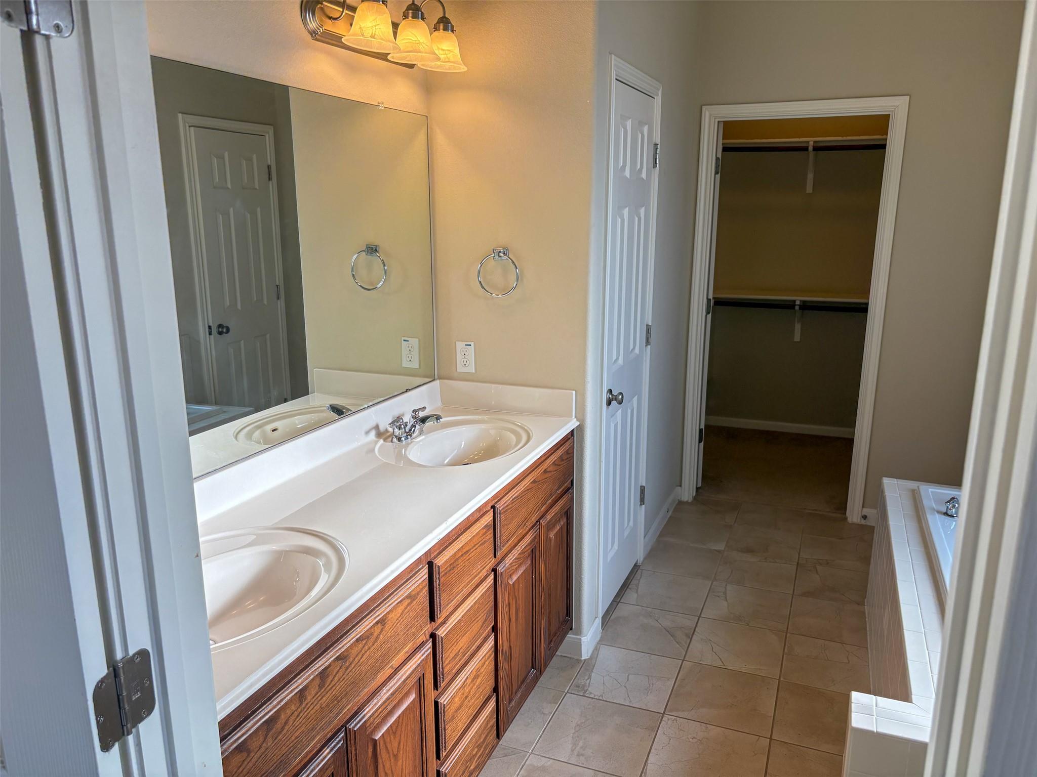 104 Latitude Lane Austin TX 78717