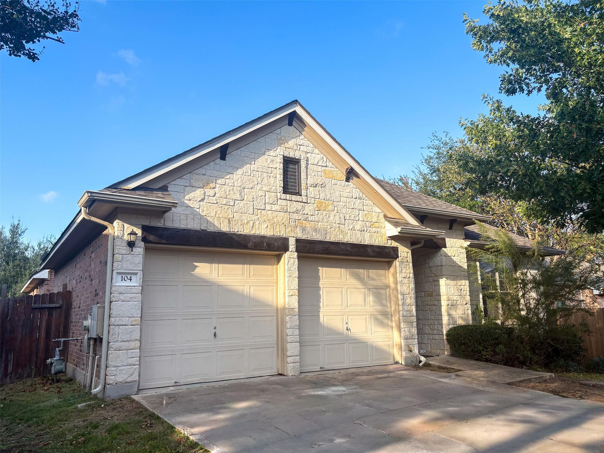 104 Latitude Lane Austin TX 78717