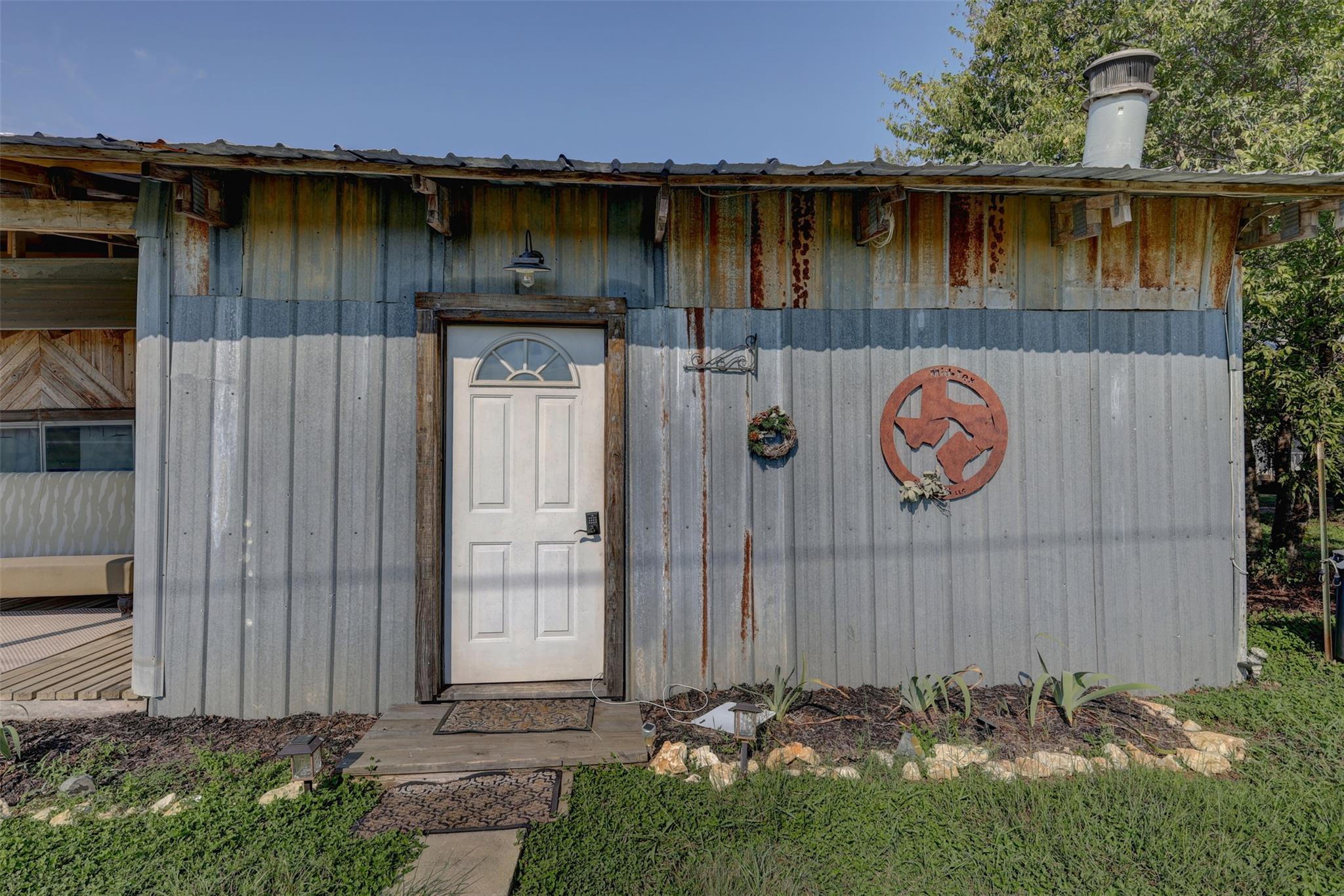 1409 State Highway 22 Whitney TX 76692