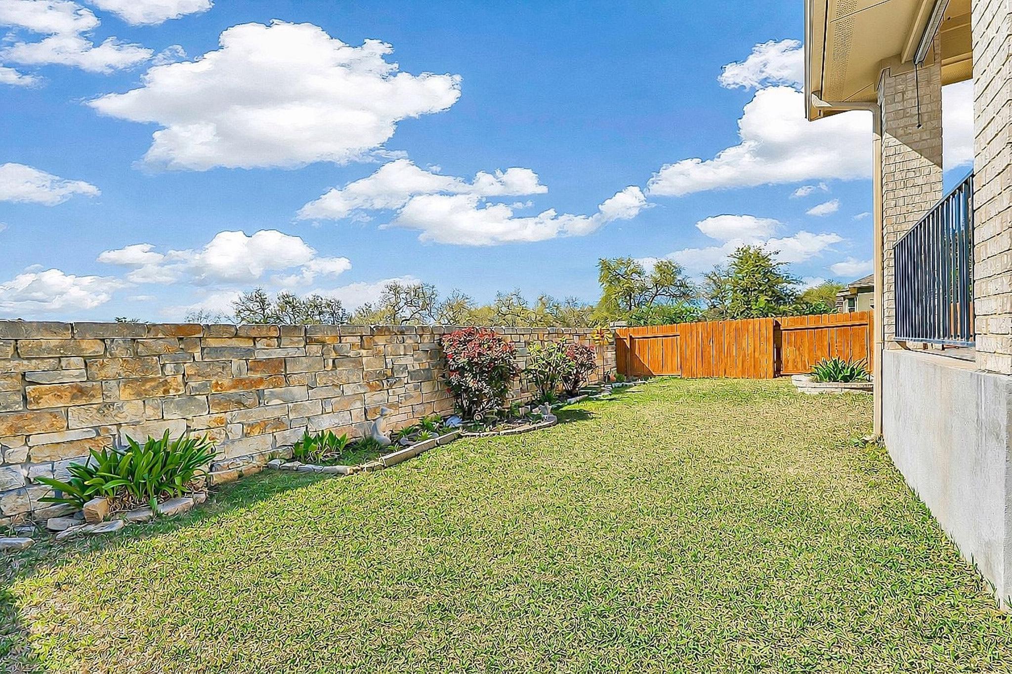 2716 Granite Hill Drive Leander TX 78641