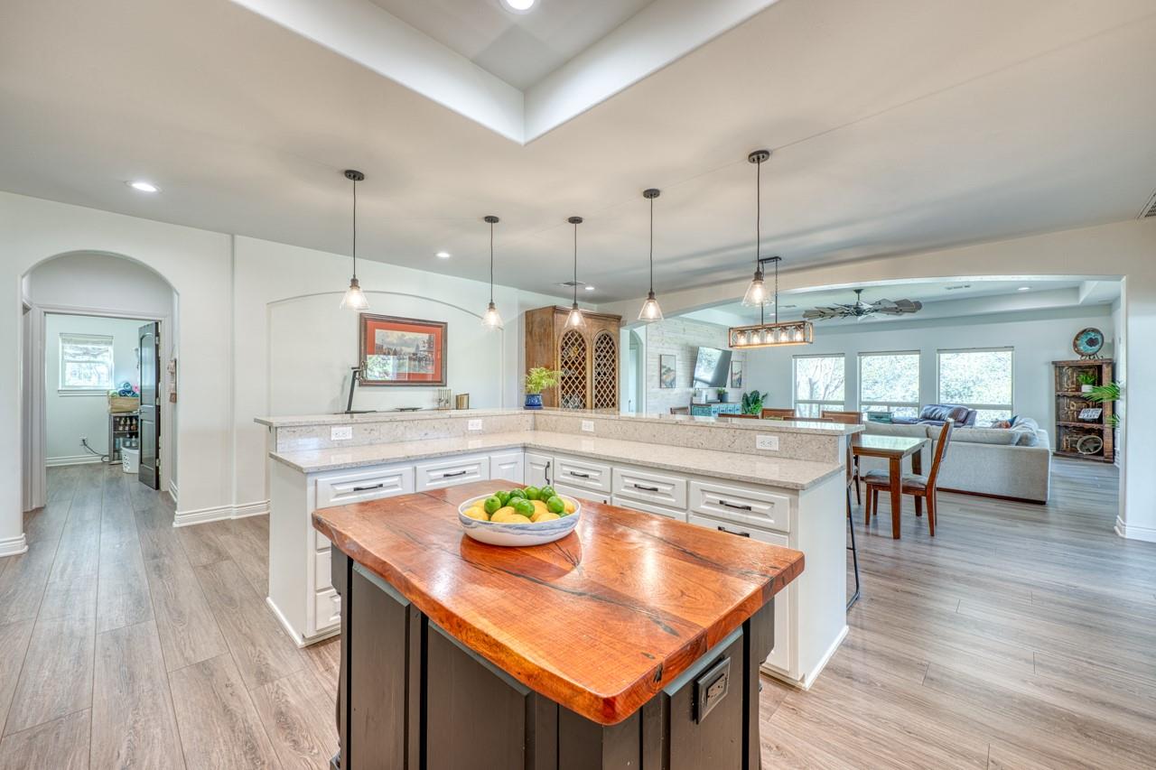 120 Sleepy Oaks Drive Kingsland TX 78639