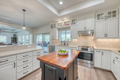 120 Sleepy Oaks Drive Kingsland TX 78639