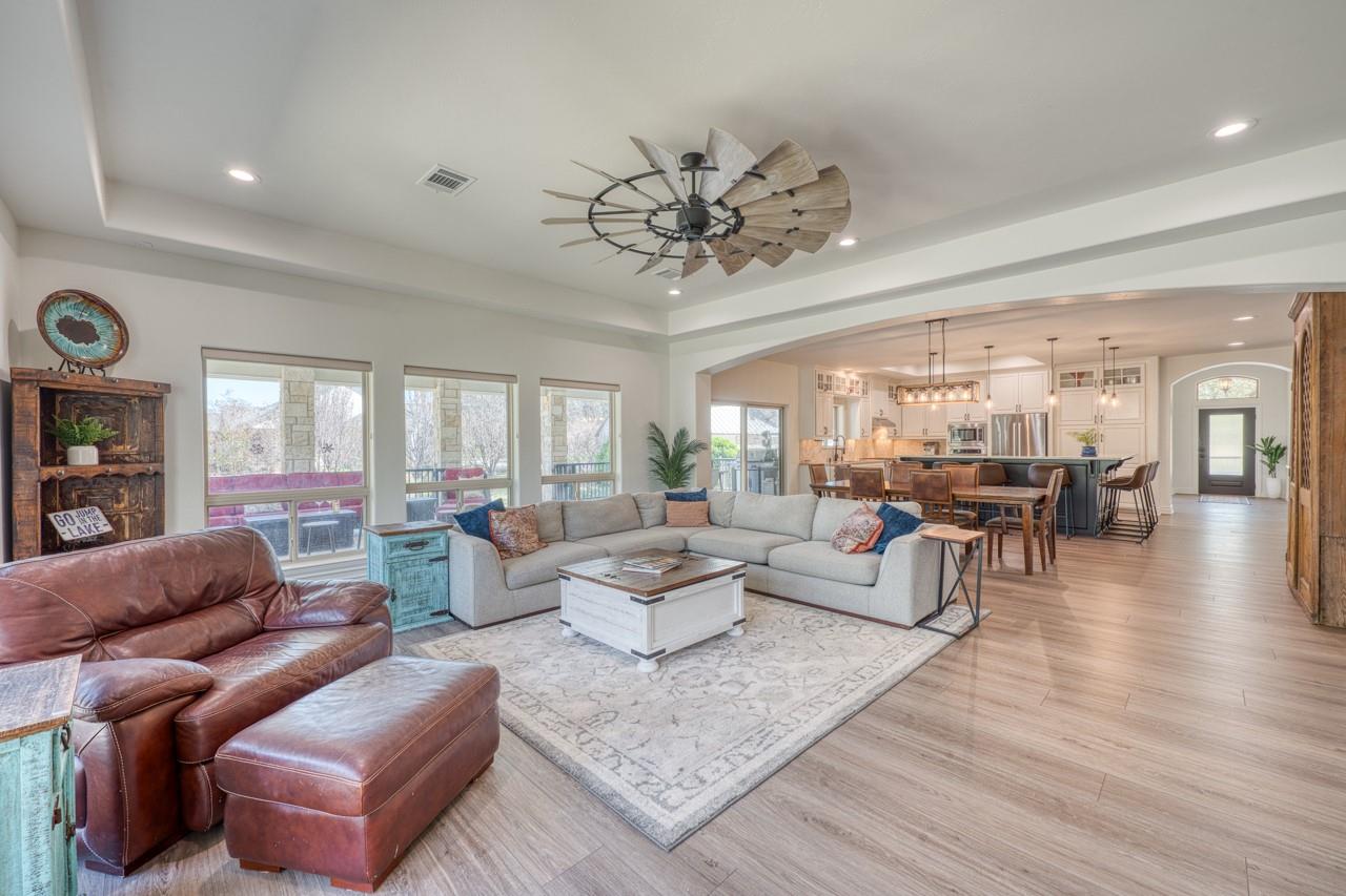 120 Sleepy Oaks Drive Kingsland TX 78639
