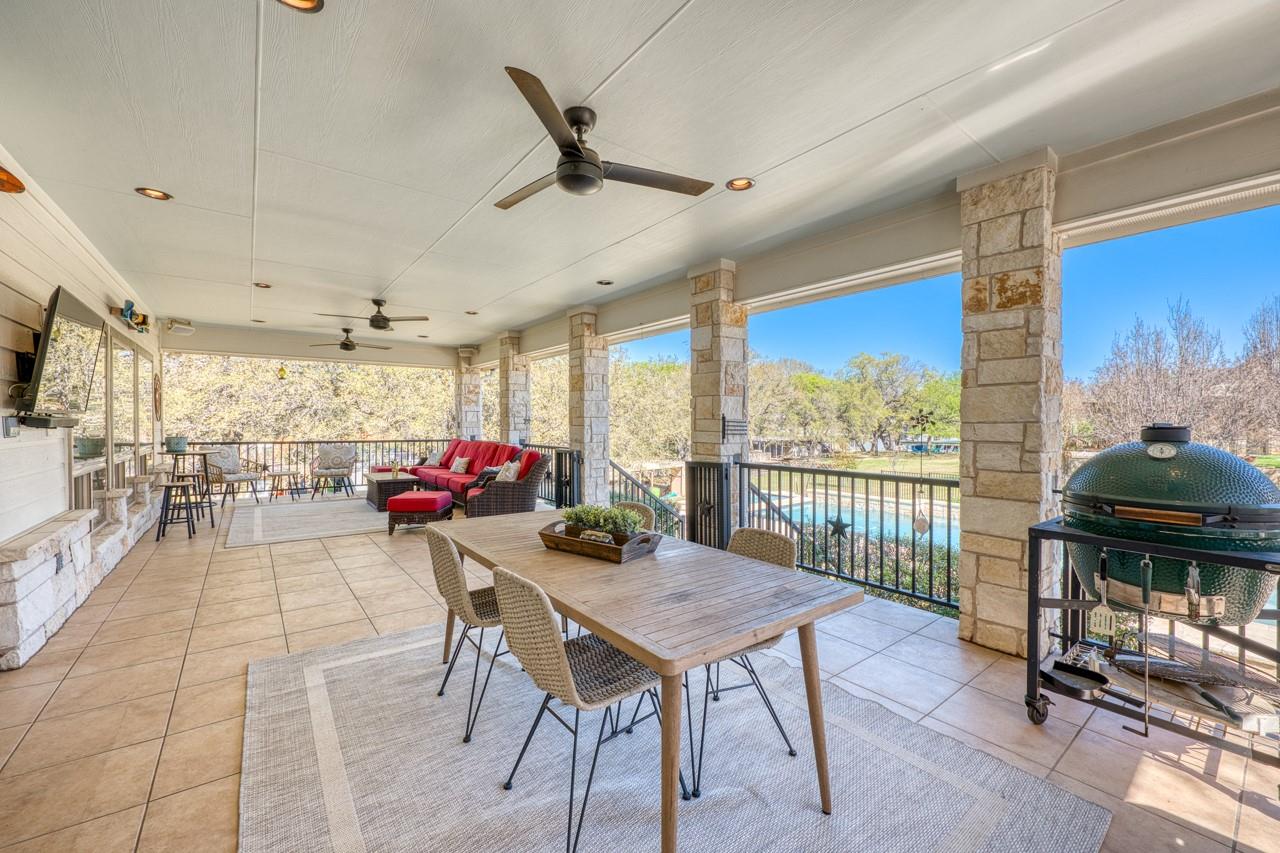 120 Sleepy Oaks Drive Kingsland TX 78639