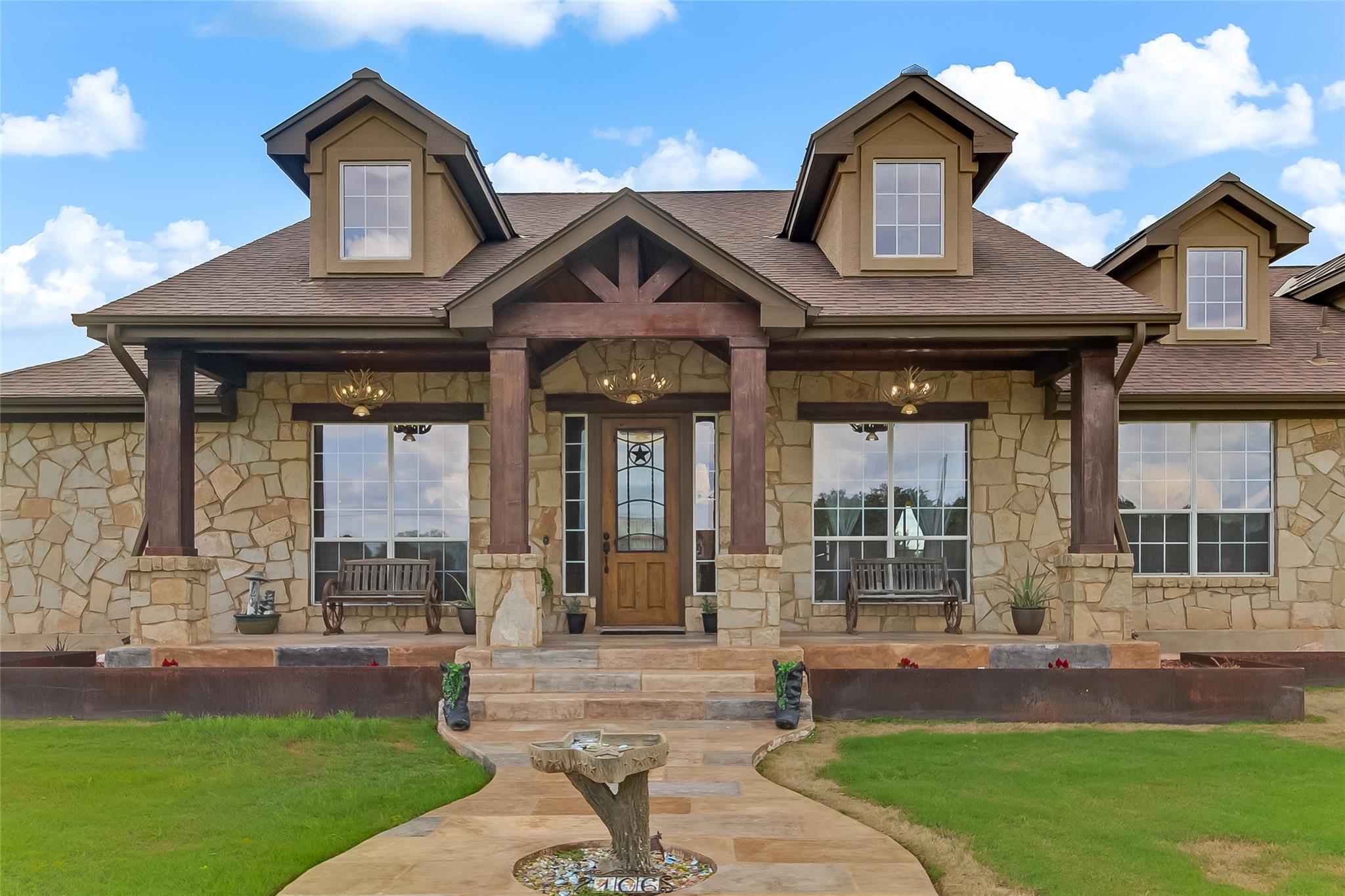 106 Deep Lake Drive Liberty Hill TX 78642