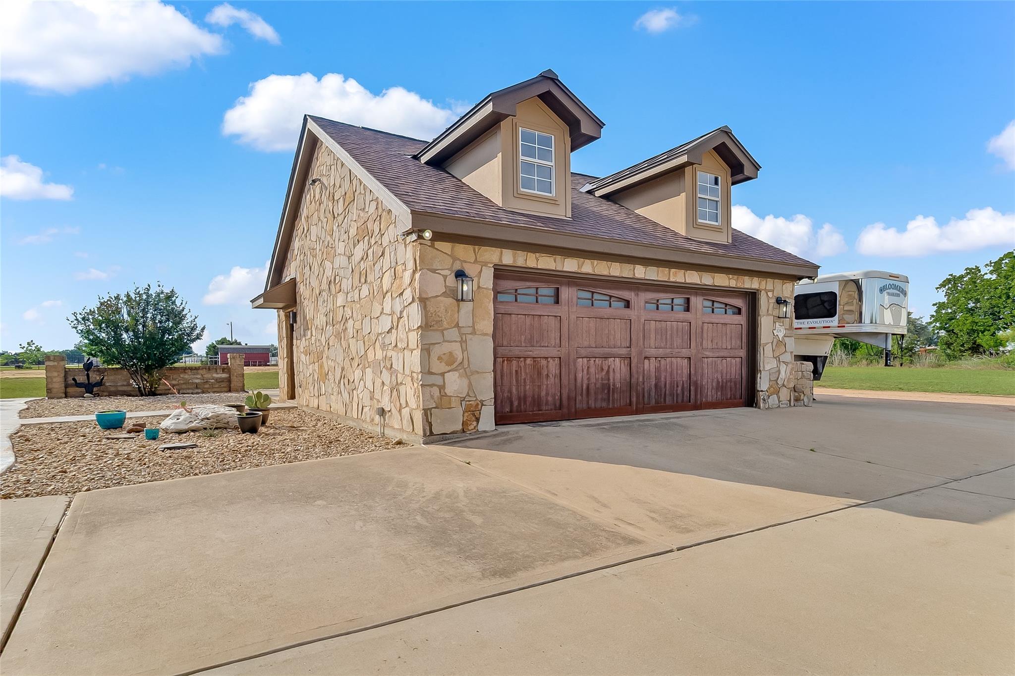 106 Deep Lake Drive Liberty Hill TX 78642
