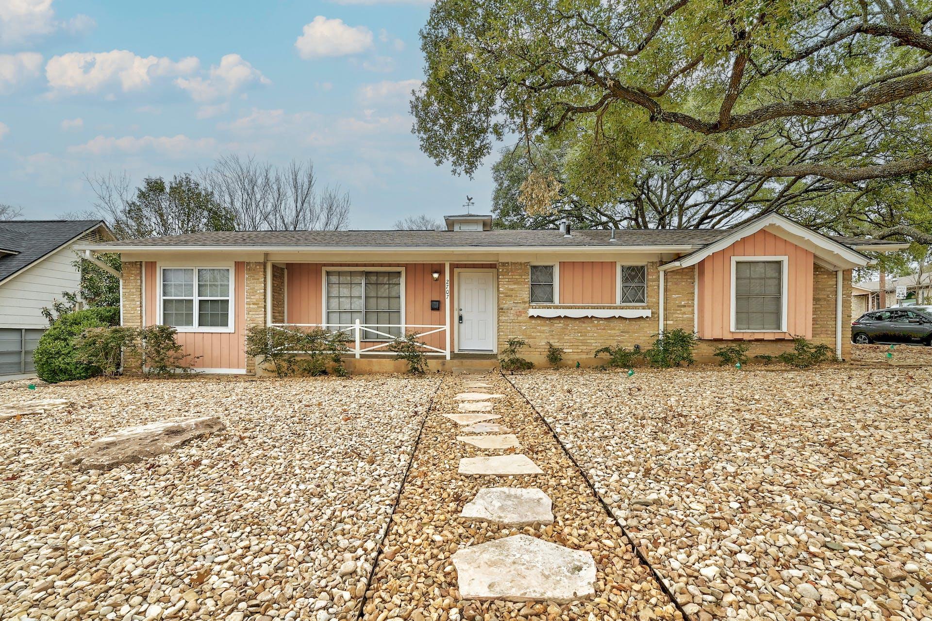 2707 East Side Drive Austin TX 78704