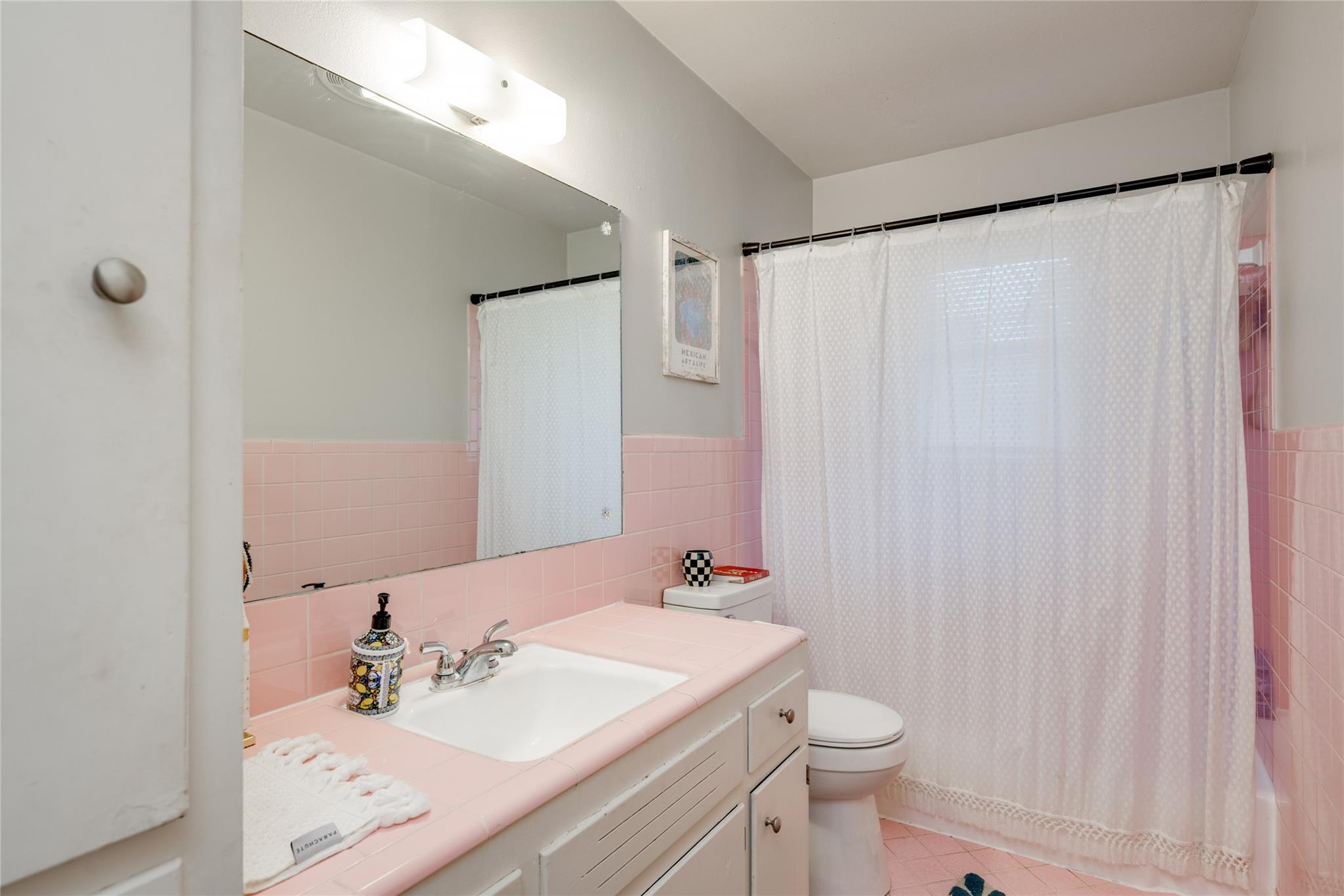 2707 East Side Drive Austin TX 78704
