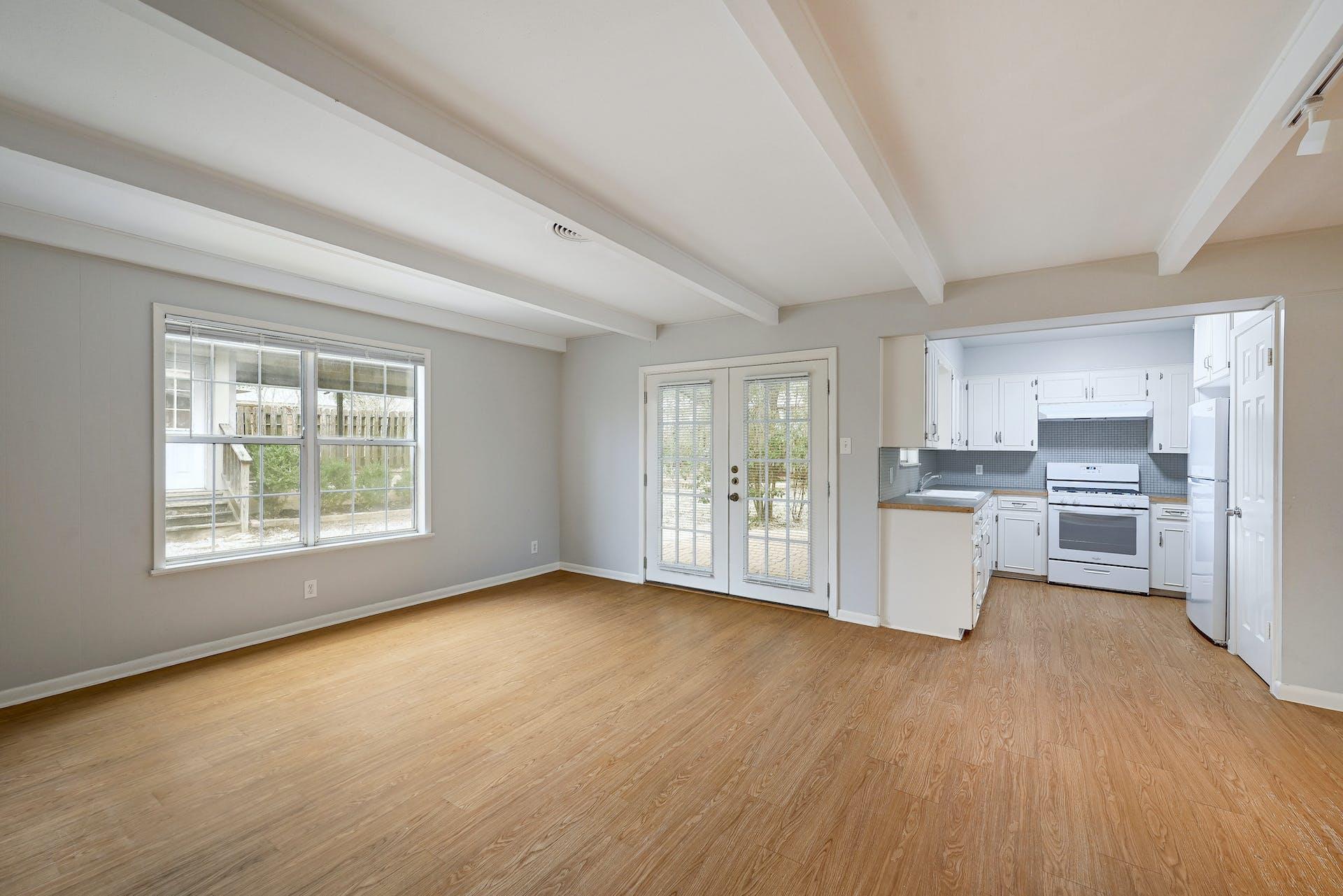 2707 East Side Drive Austin TX 78704