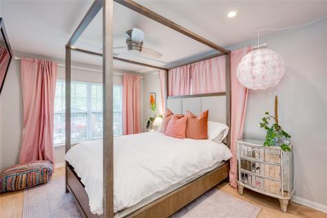 2707 East Side Drive Austin TX 78704