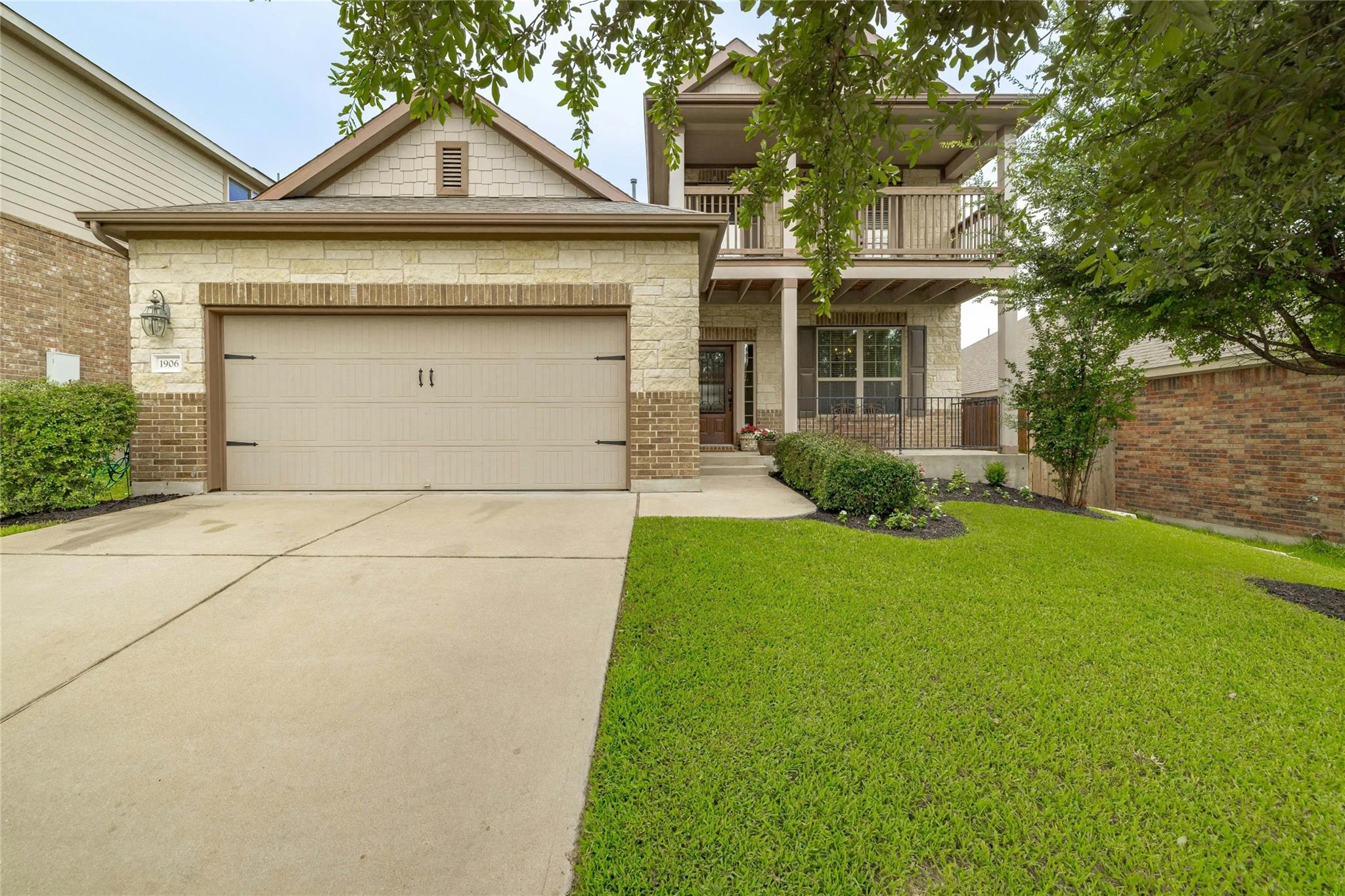 1906 Autumn Run Lane Round Rock TX 78665