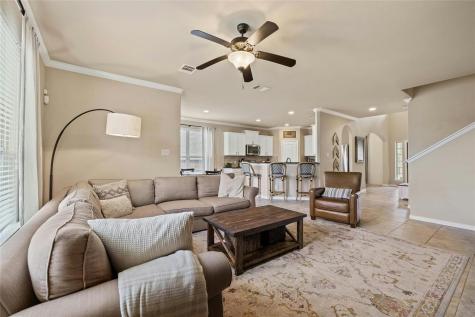 1906 Autumn Run Lane Round Rock TX 78665