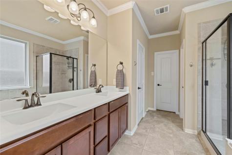 1906 Autumn Run Lane Round Rock TX 78665