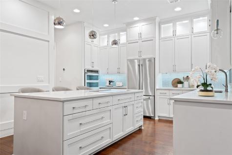 2811 Del Curto Road Austin TX 78704