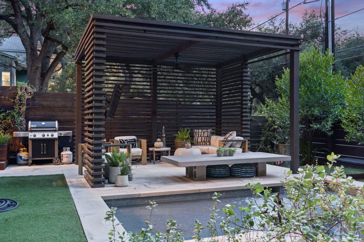 2811 Del Curto Road Austin TX 78704