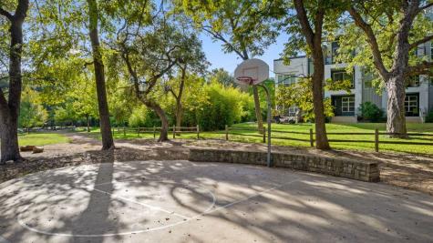 2811 Del Curto Road Austin TX 78704