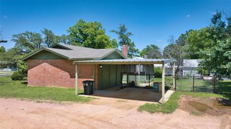 325 E Rainey Street Mason TX 76856