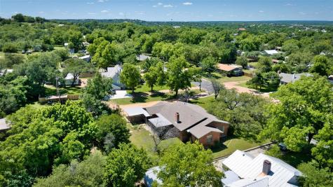 325 E Rainey Street Mason TX 76856