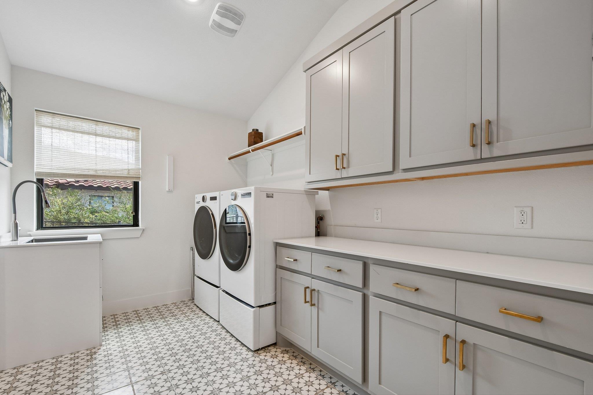 323 Ringtail Stream Drive Austin TX 78738