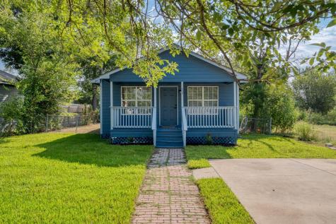 409 Talley Street Taylor TX 76574