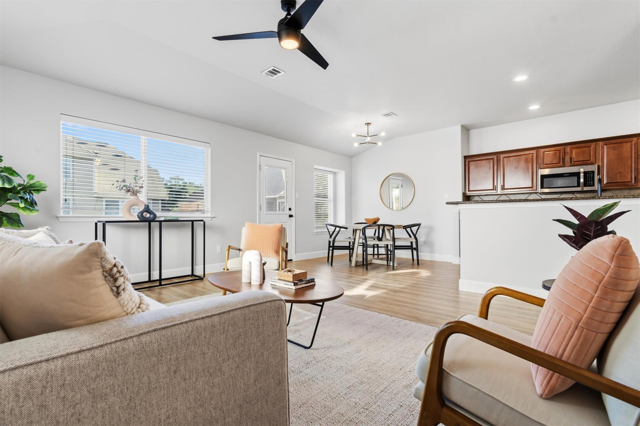 394 Verano Circle Kyle TX 78640