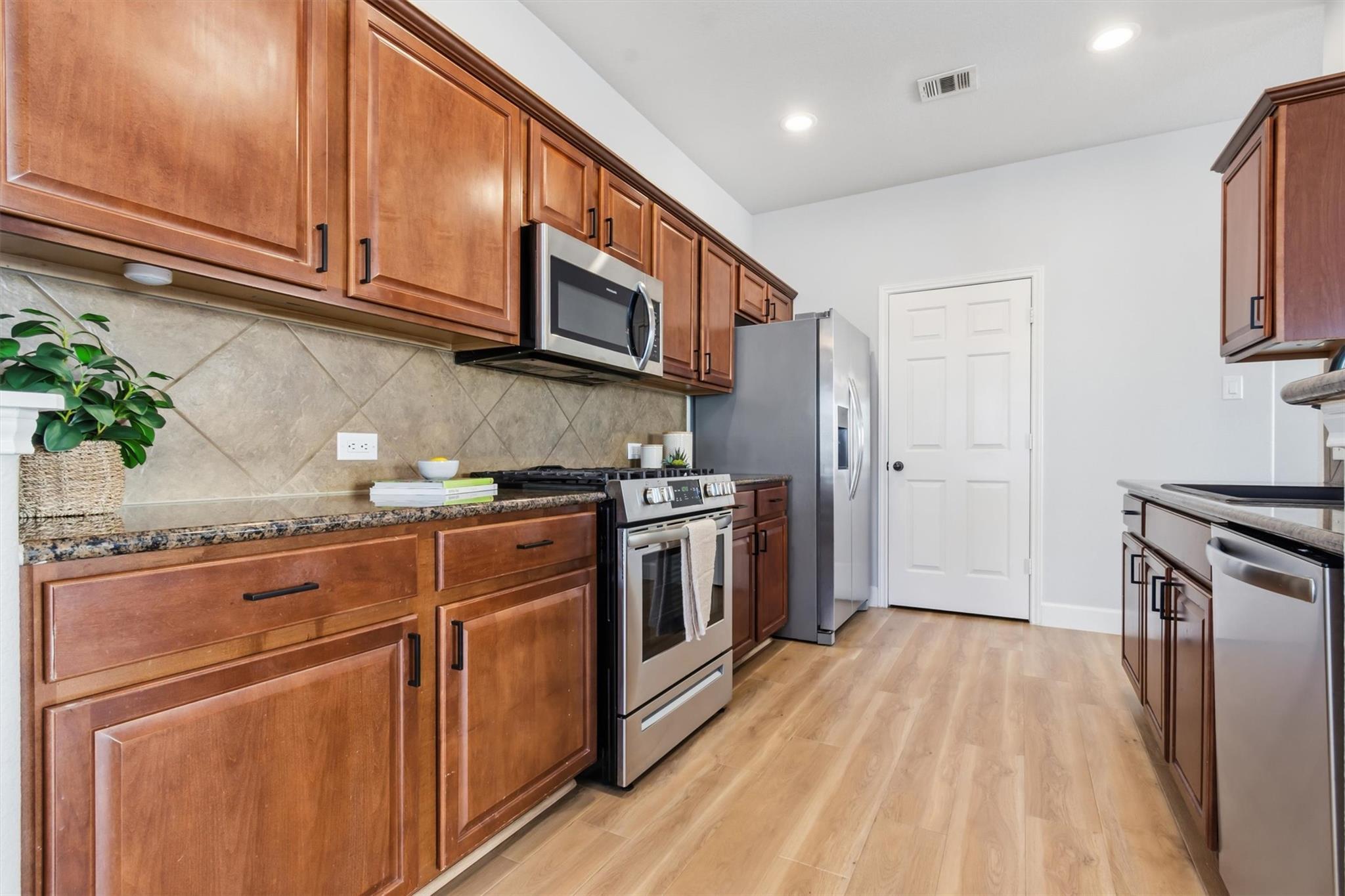 394 Verano Circle Kyle TX 78640