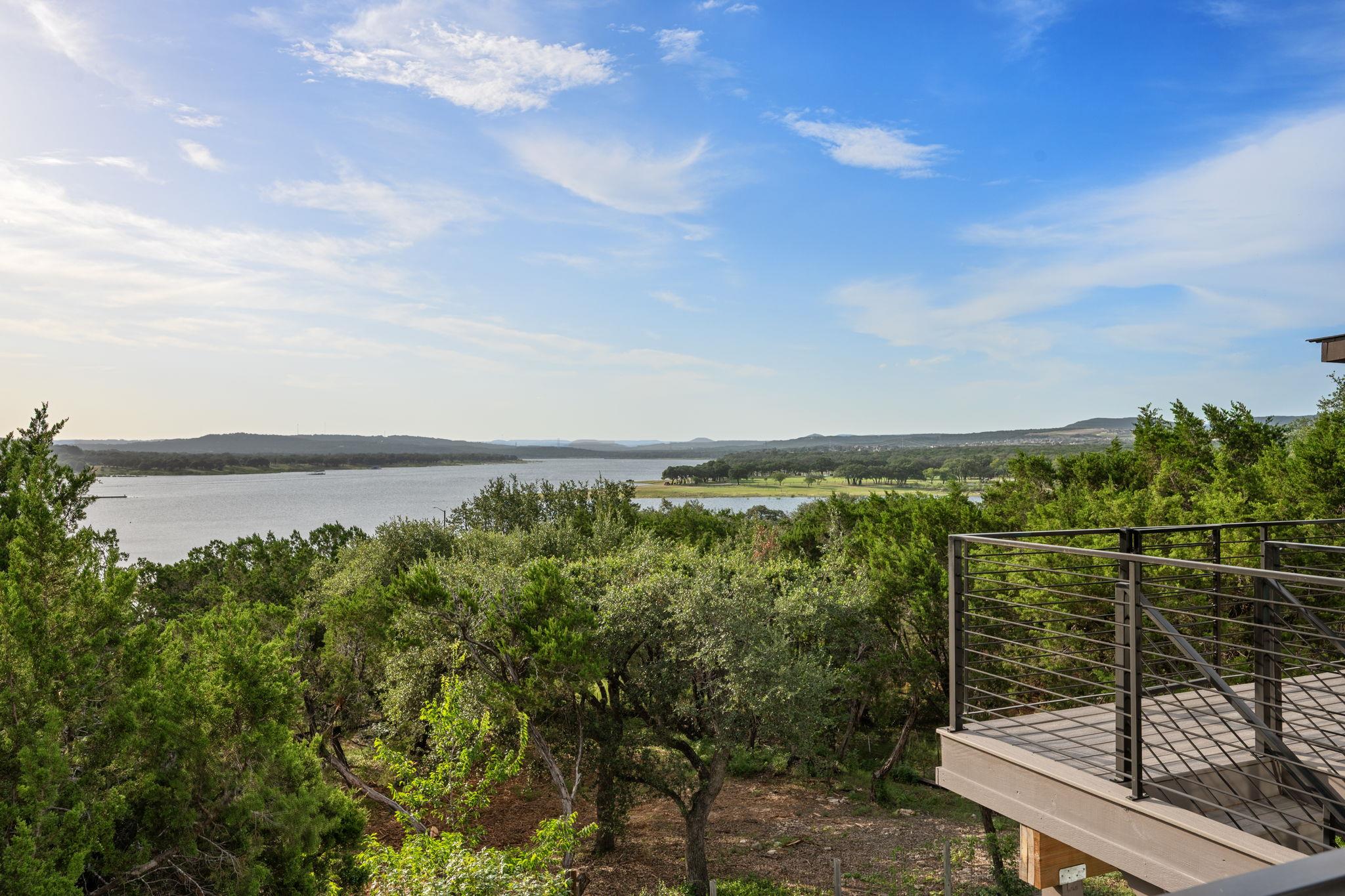 6300 Lakeshore Drive Lago Vista TX 78645