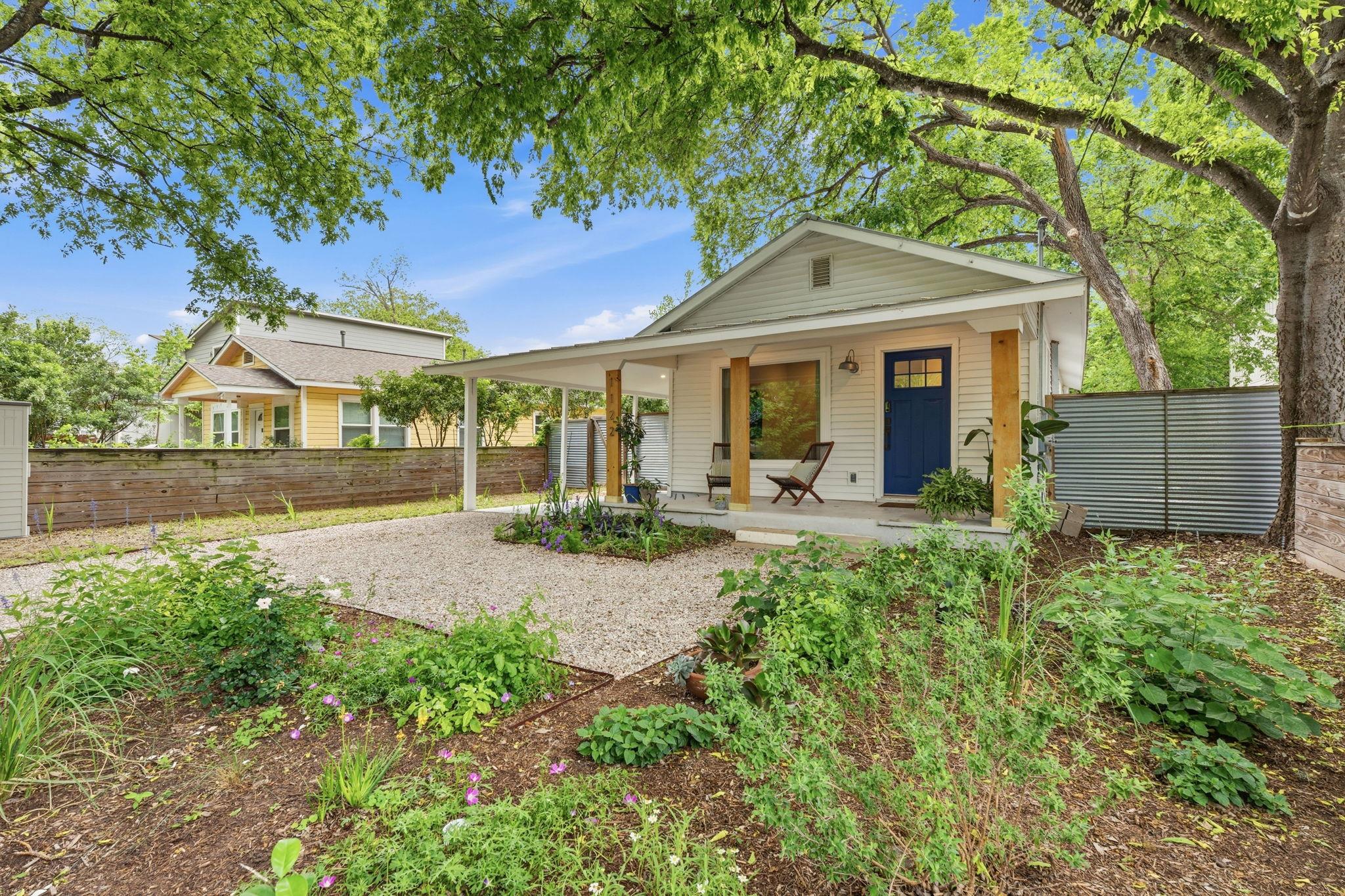 1122 Gunter Street Austin TX 78702