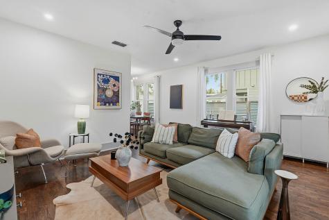 1122 Gunter Street Austin TX 78702