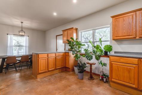 2551 Spring Valley Drive Dripping Springs TX 78620